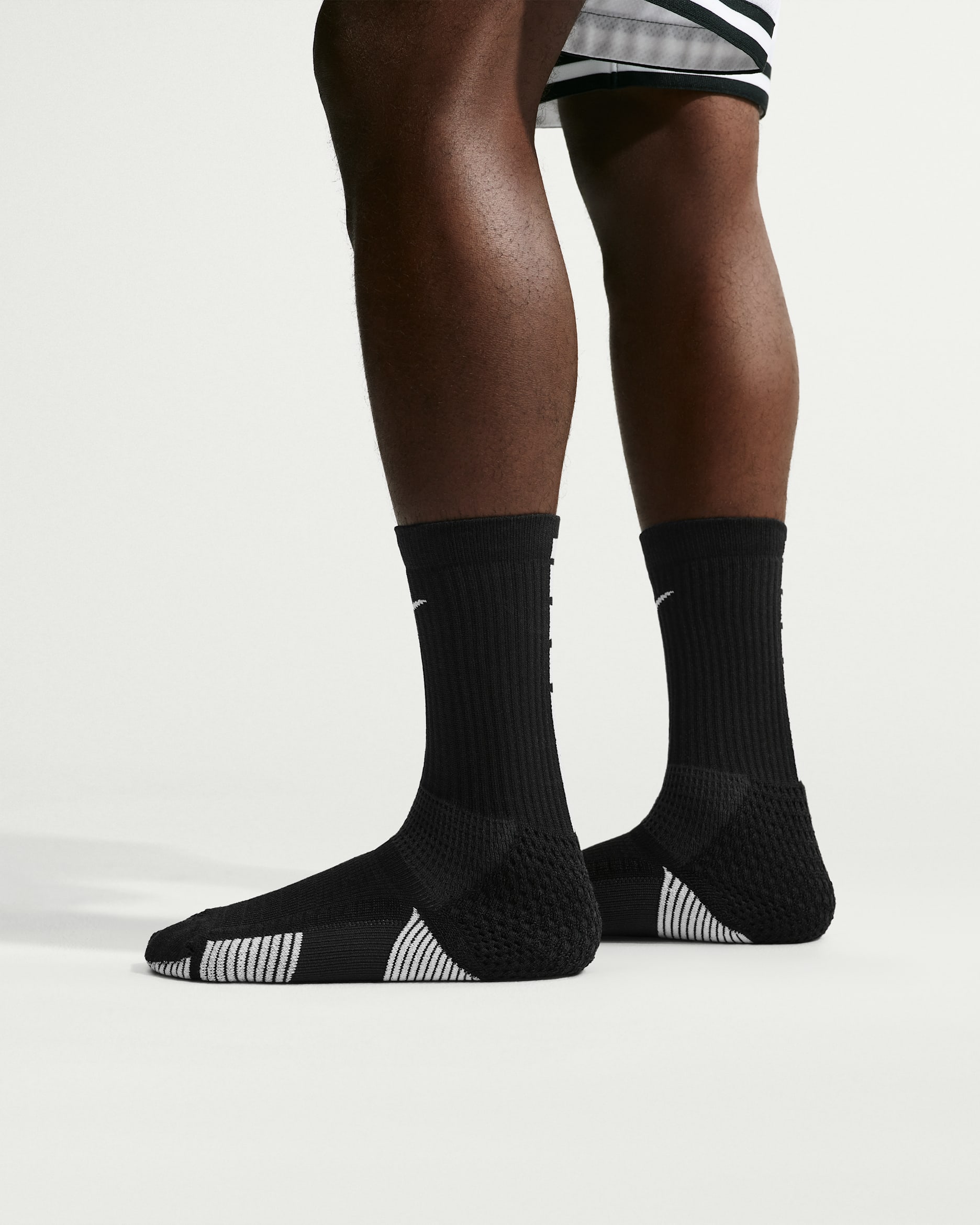 Nike Elite 2.0 Cushioned Crew Socks (1 Pair). Nike.com